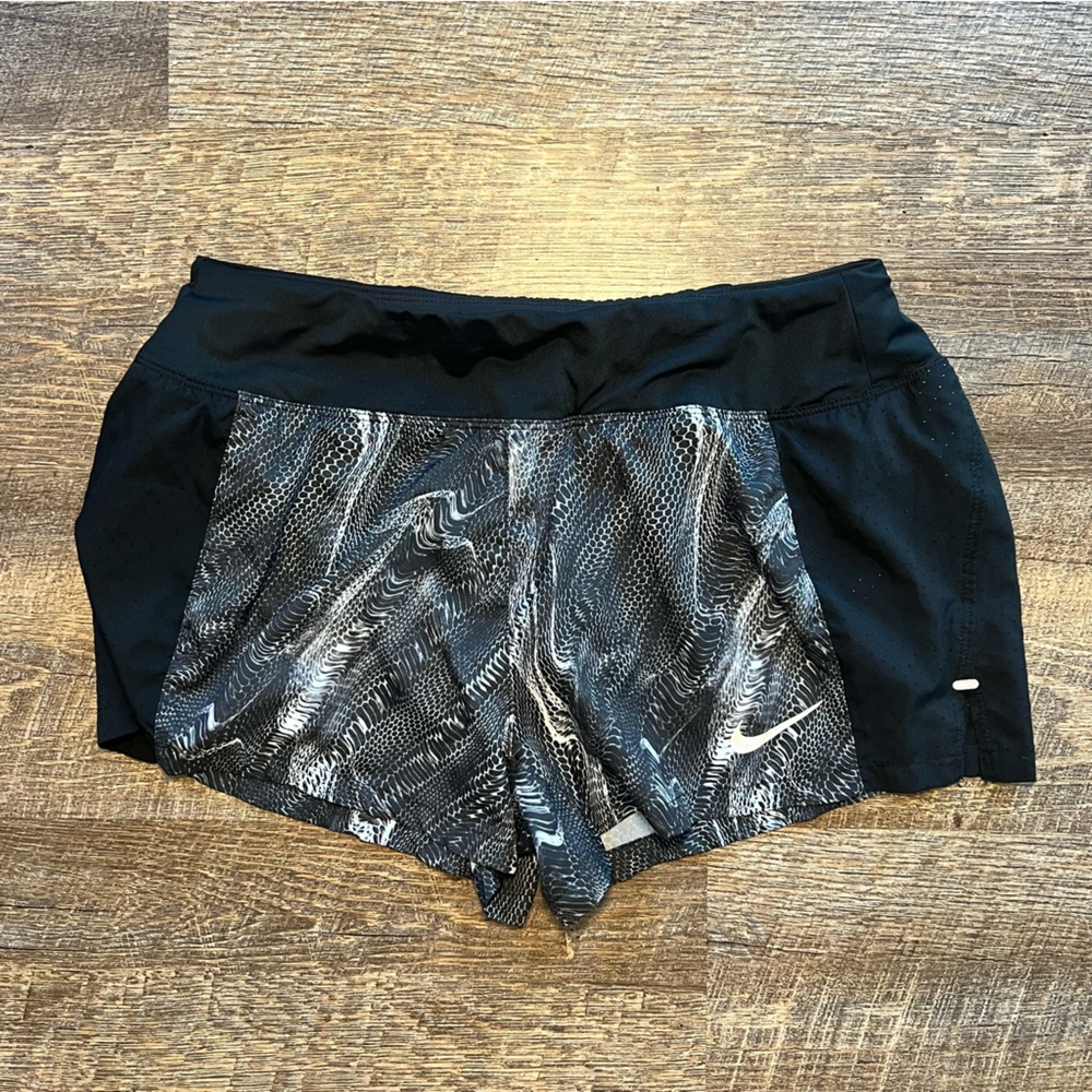 Nike Running Shorts in Black and White Pattern. - Picture 1 of 6
